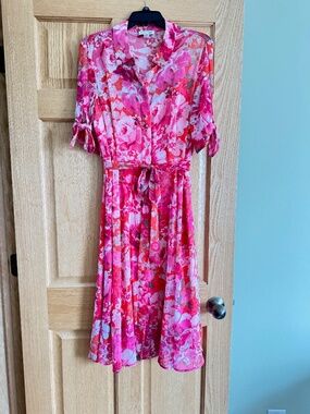 Calvin Klein Tie Sleeve Printed Midi Dress